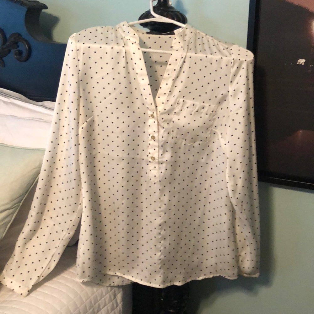 Cute blouse
